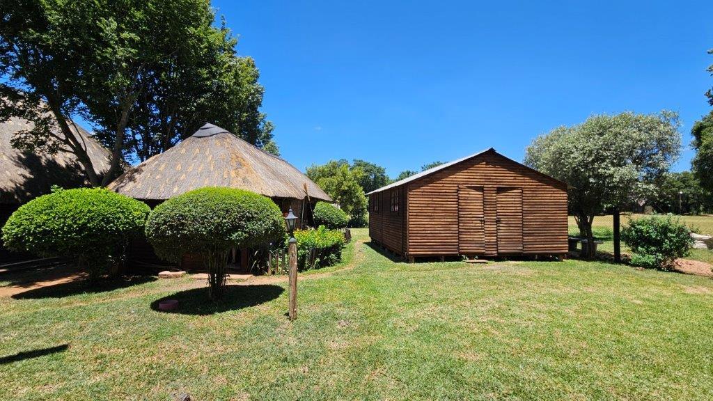 8 Bedroom Property for Sale in Skeerpoort North West